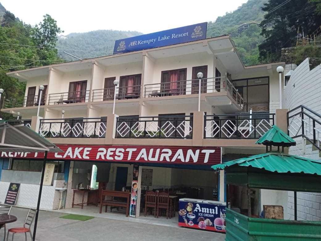 Hotel O Kempty Lake Adventure Resort Mussoorie Extérieur photo
